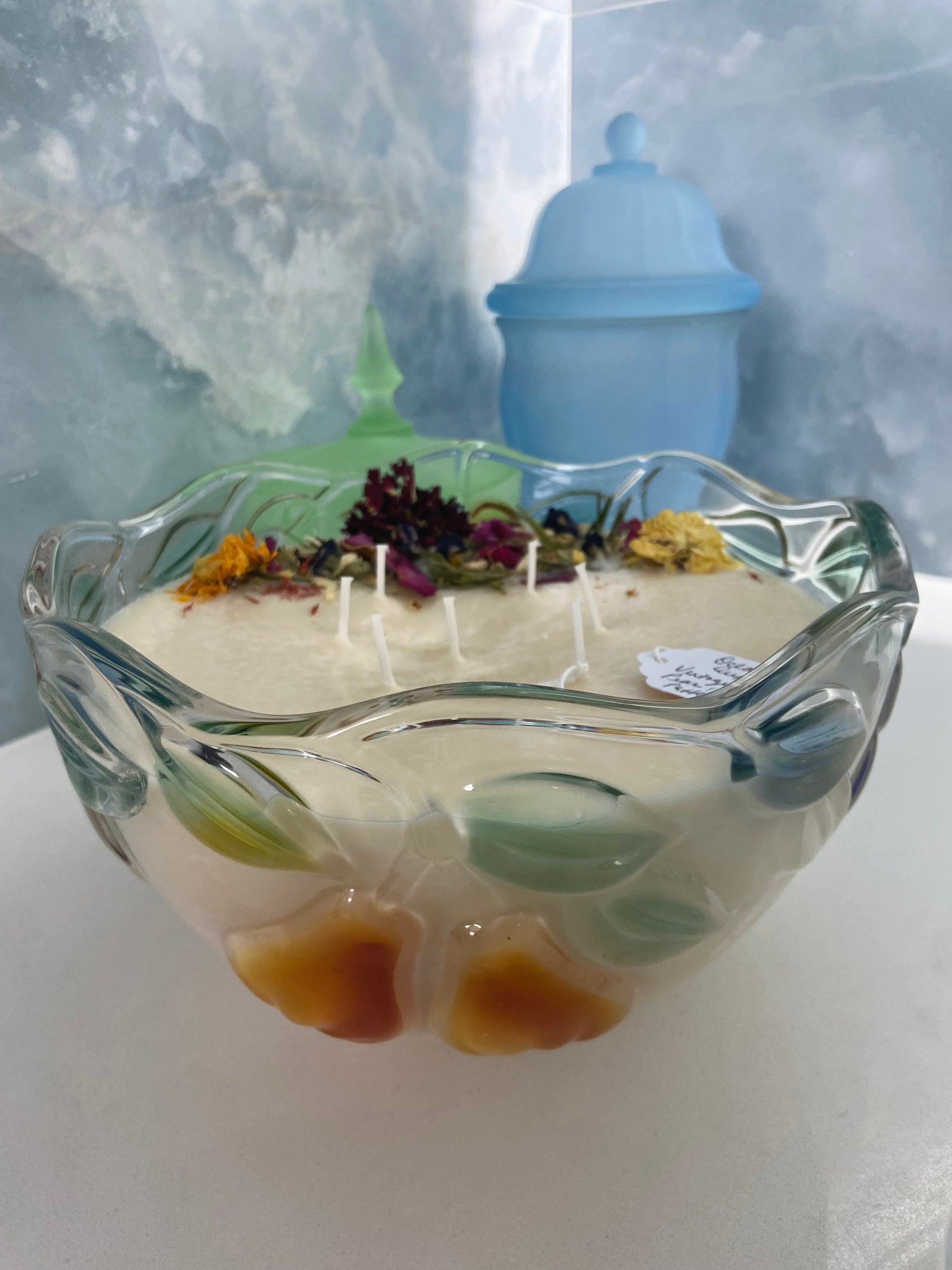 “Pears & Grapes” Vintage Mikasa Pears & Grapes Colored Fruit Bowl Candle 64 oz