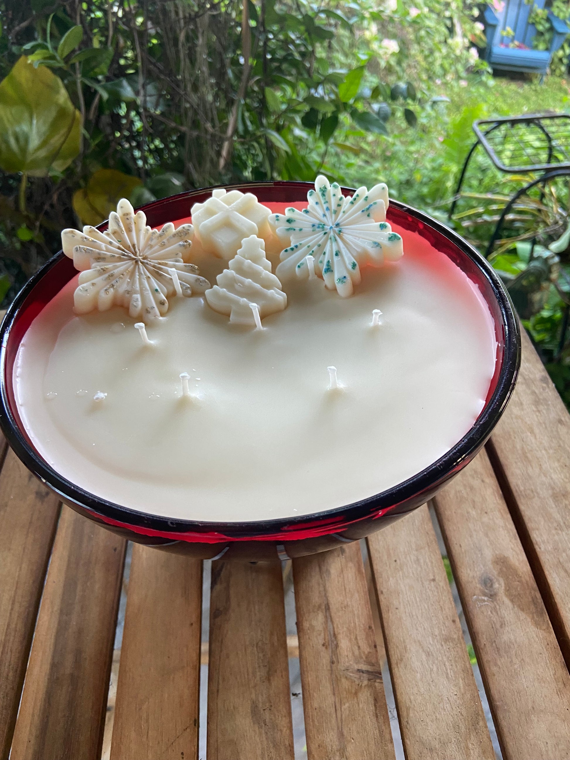 Vintage FTD Flower Bowl Candle- Holly Berries