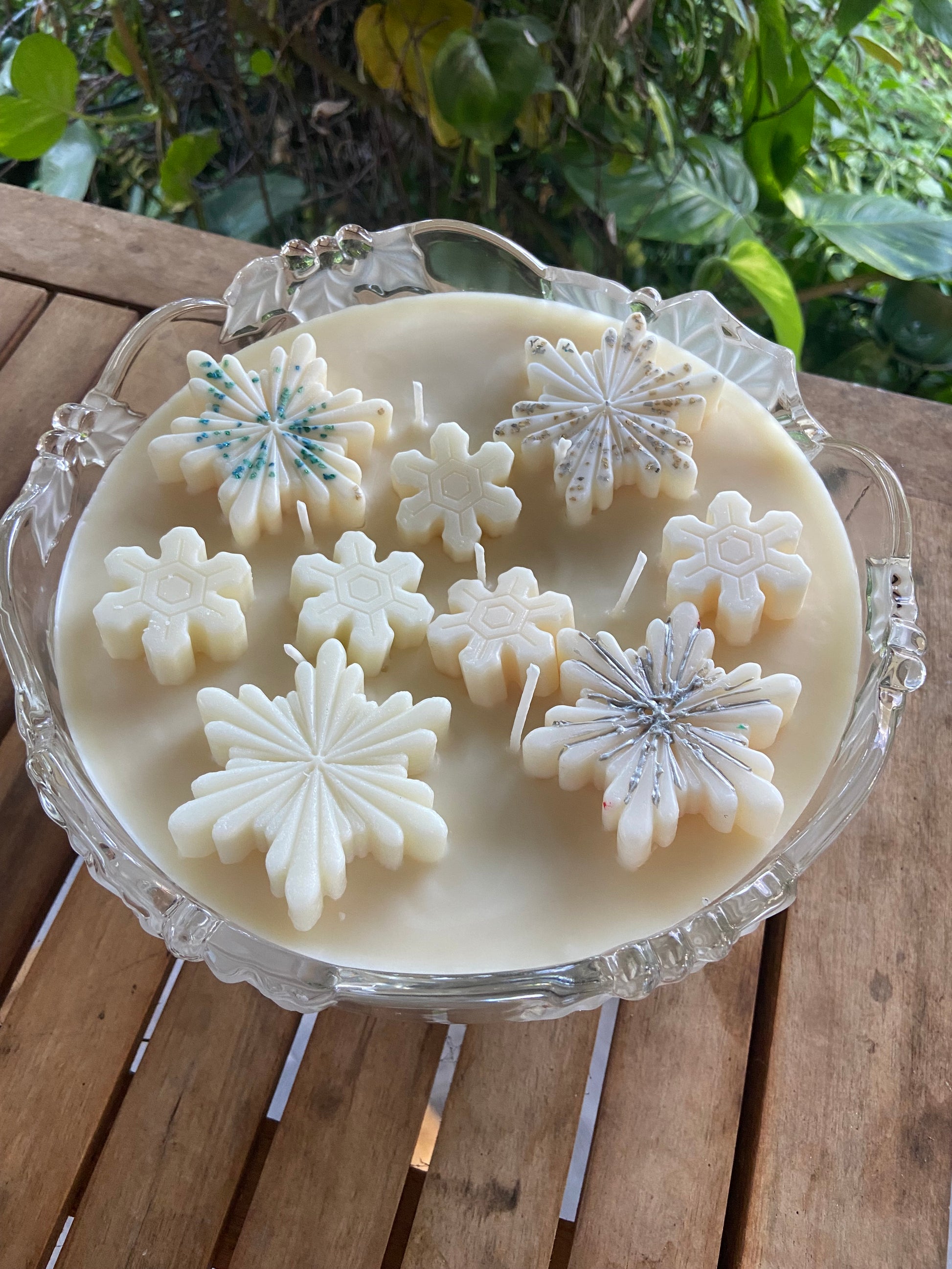 “Poinsettias & Snowflakes” December Candle of the Month